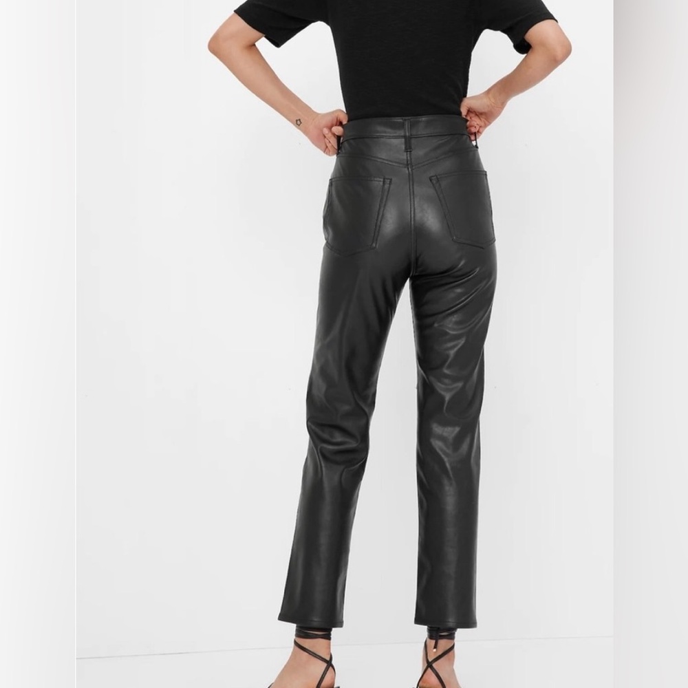 Women's GAP Cheeky Straight Sky High Faux-Leather Jeans Size 31/12L - Picture 2 of 7